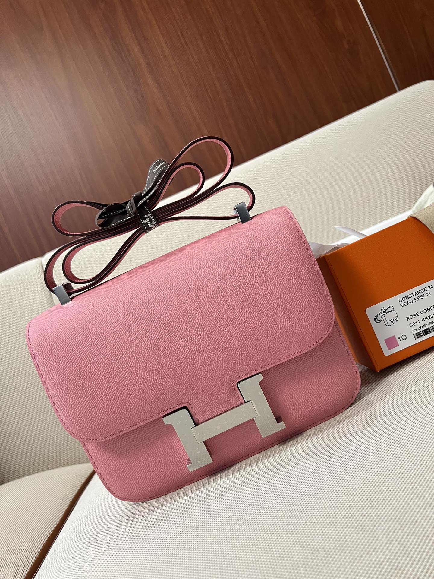 Hermes Constance 24cm Shoulder Bag In Pink Epsom Leather